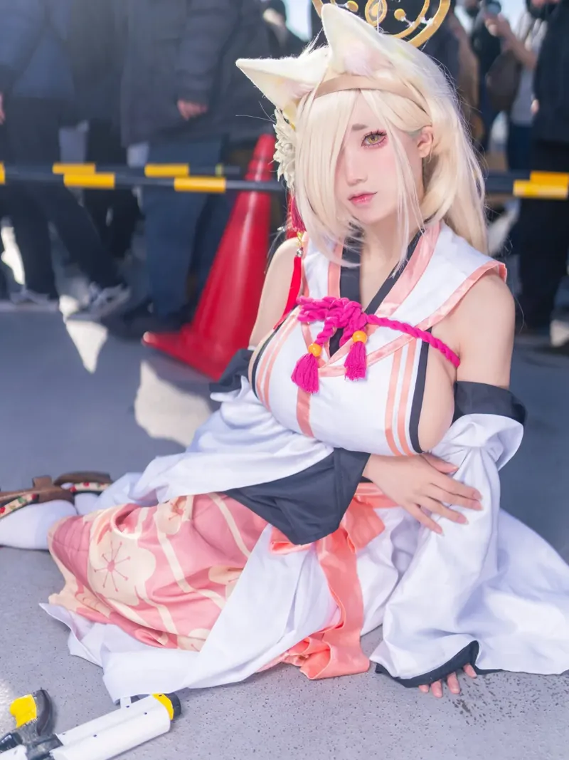 AI retouching laboratory 10 -remove clothing AI Generated-erohere2.webp